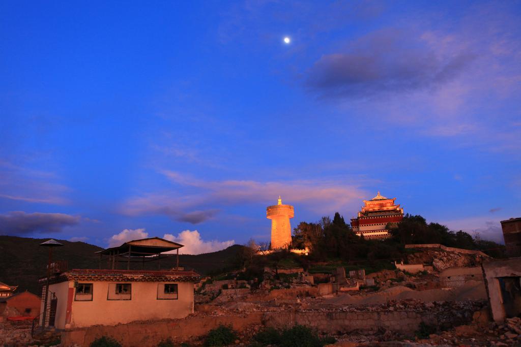 Yi'S Hostel Σάνγκρι-Λα Εξωτερικό φωτογραφία